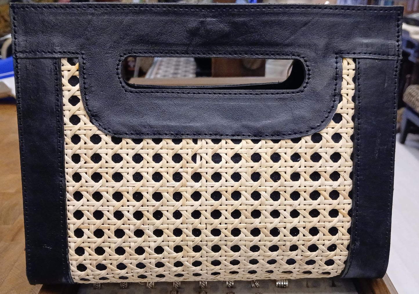 Rattan w leather bag